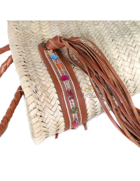 Panier marocain avec grandes poignes tresses en cuir marron