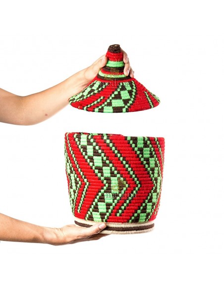 Grande boite vintage 47 cousue et tisse au fil de laine dans les tons rouge marron et vert