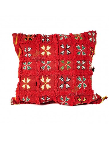 Coussin vintage carr rouge tiss  la main motifs brods